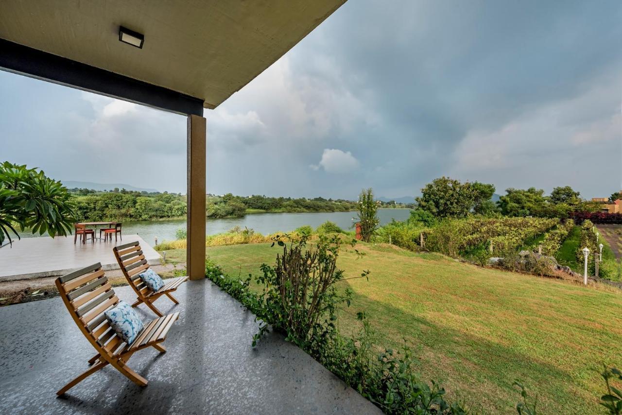 Saffronstays Rose Vineyard By The Lake, นาสิก ภายนอก รูปภาพ
